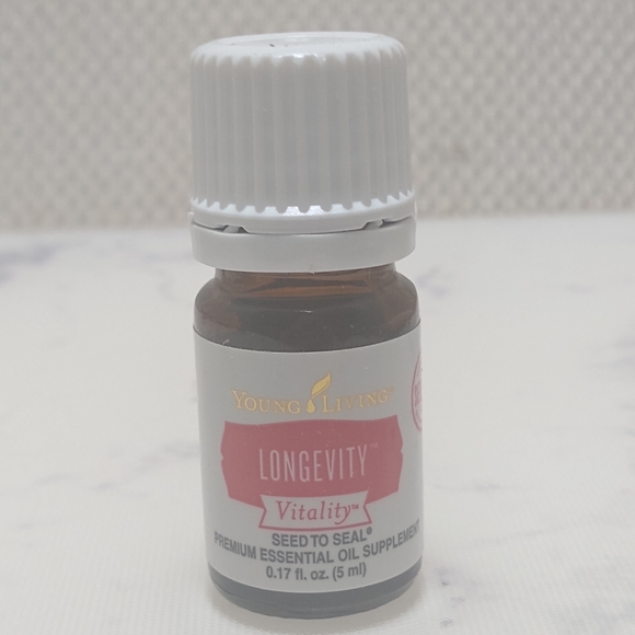 Young Living Longevity Vitality Essential Oil - Picture 1 of 2